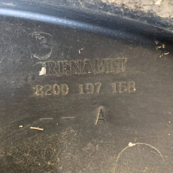 LISTWA BŁOTNIKA PRAWY PRZÓD 8200197168 RENAULT MASTER II
