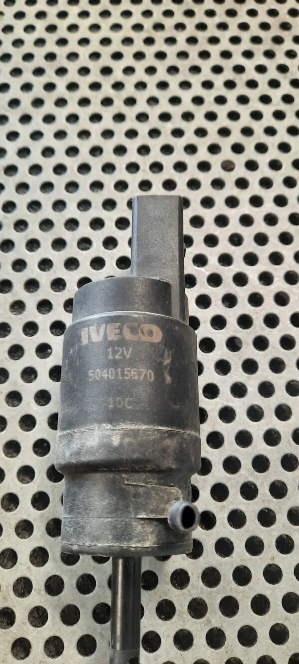 df6e3afa93a727e2fb0674b7d0021bb6