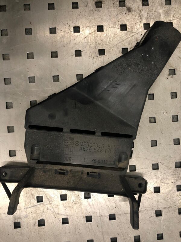 CZĘŚĆ RURY DOLOTU POWIETRZA VITO 639 A6395480074