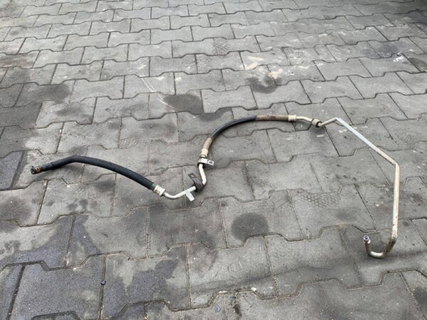 c0c724b83ff8bc413e882813cc4253ec