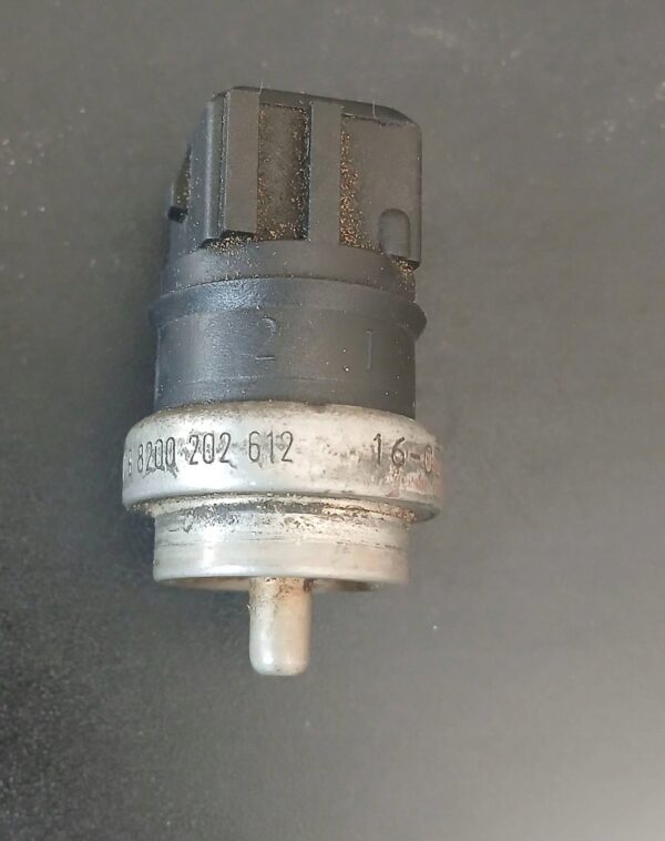 CZUJNIK TEMPERATURY PŁYNU CHŁODZĄCEGO MASTER II 8200202612