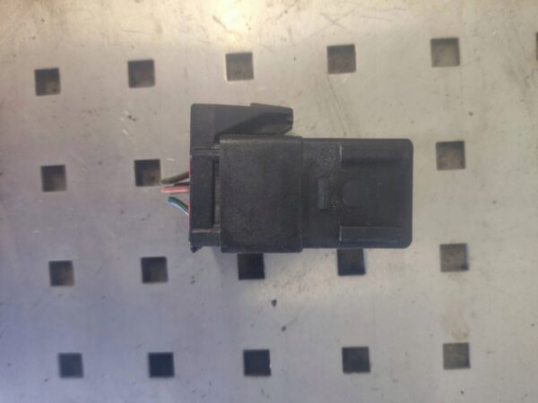 28cab089036ac23ae3597eb0f8ba3542