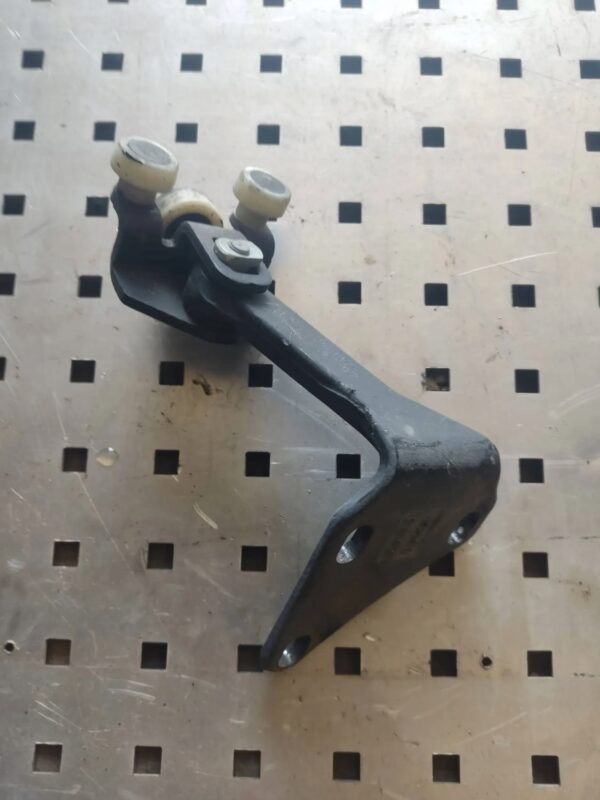 ROLKA DRZWI PRZESUWNYCH MERCEDES SPRINTER 906