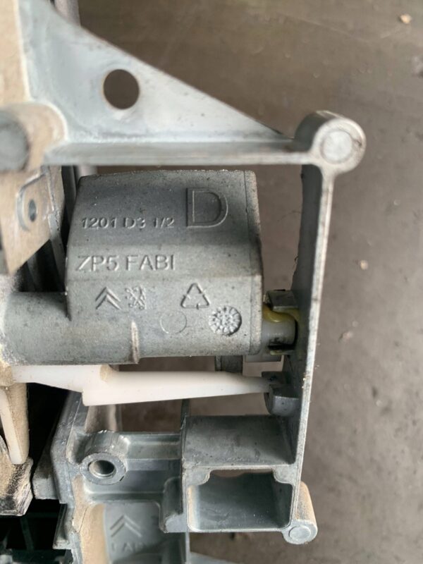 c64dfa6ad2def0b86a4ad3faeda4d4e0