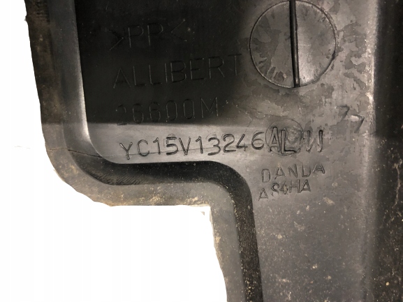 PRÓG STOPIEŃ PRAWY TRANSIT MK7 06-14 YC15V13246ALW