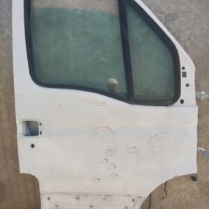 DRZWI PRZEDNIE PRAWE IVECO DAILY IV 06-14 373