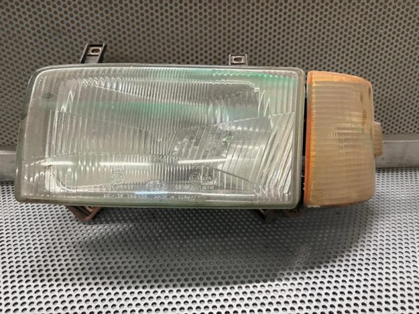 LAMPA LEWY PRZÓD EUROPA VOLKSWAGEN T4