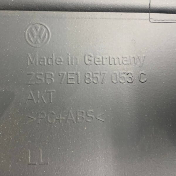 OBUDOWA OSŁONA LICZNIKA KIEROWCY 7E0858565B VOLKSWAGEN T6