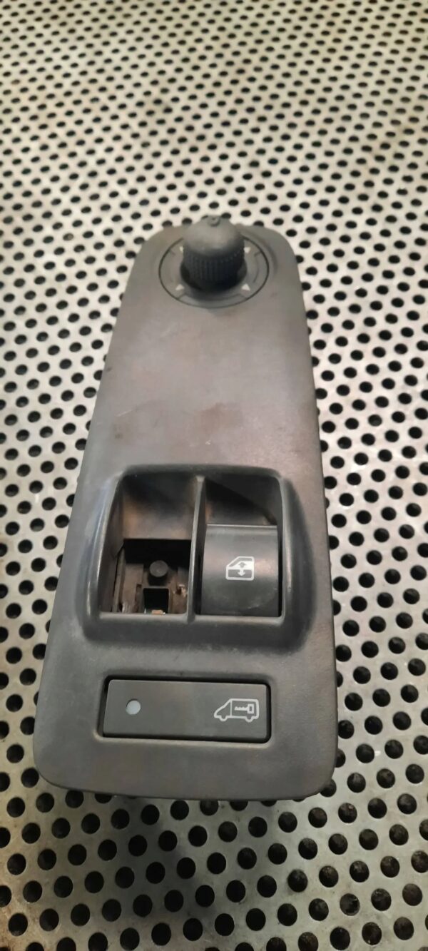 f92404f8d3605ffc40c61b7cd924dd78