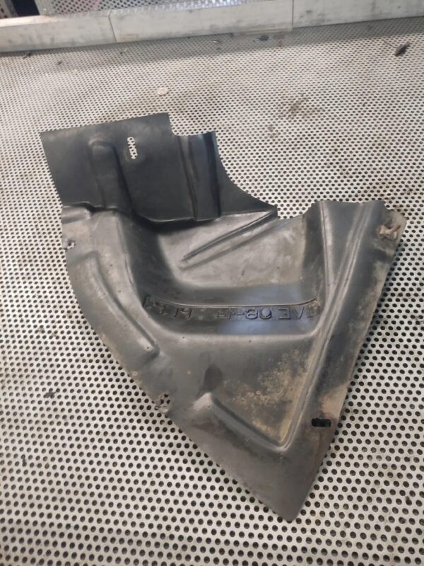 NADKOLE PRAWY PRZÓD IVECO DAILY III *Uszkodzone Zaczepy*