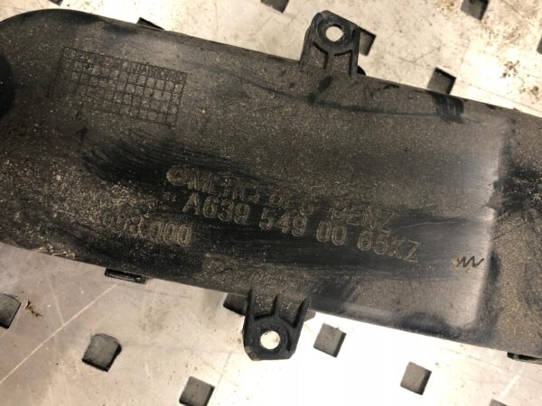 OSŁONA TUNEL WENTYLATORA VITO 639 EU A6395490065