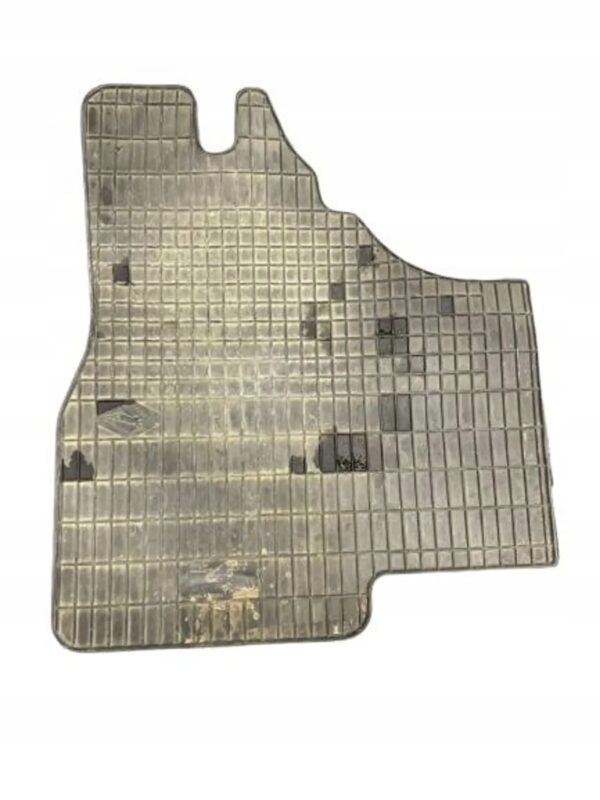 DYWANIK GUMOWY LEWY PRZÓD IVECO DAILY VI 14-