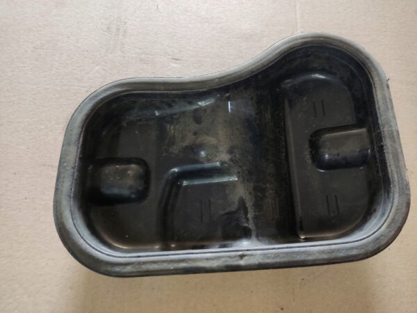 ZAŚLEPKA LAMPY PRZEDNIEJ LEWA SPRINTER 901 FV