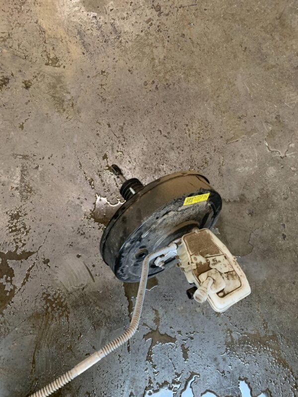 WSPOMAGANIE HAMULCA TRAFIC III 93868495 472102348R 93459281