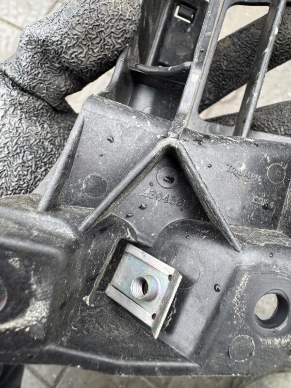 PLASTIK WEWNĘTRZNY TRIUMPH TIGER 800 XCA 18-20 LIFT 2304588