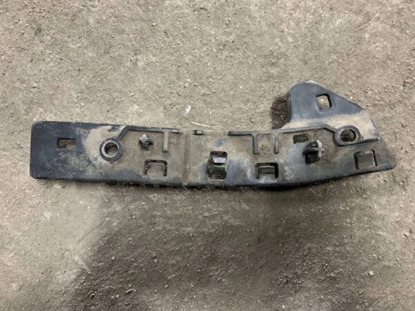 ŚLIZG MOCOWANIE ZDERZAKA CITROEN BERLINGO 9680546880