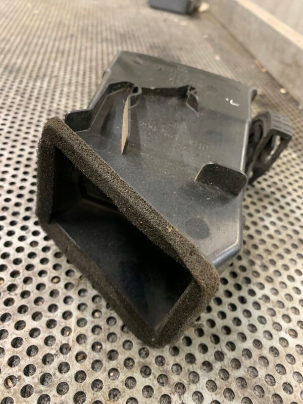 KRATKA ŚRODKOWA VW T5 2994413810