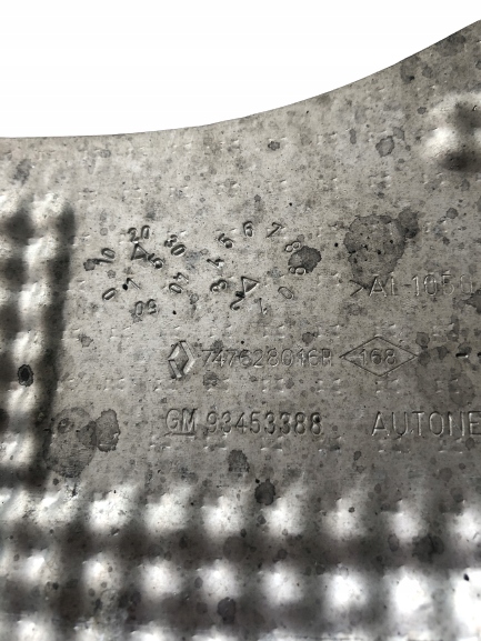 OSŁONA TERMICZNA RENAULT TRAFIC III 1.6 747628016R