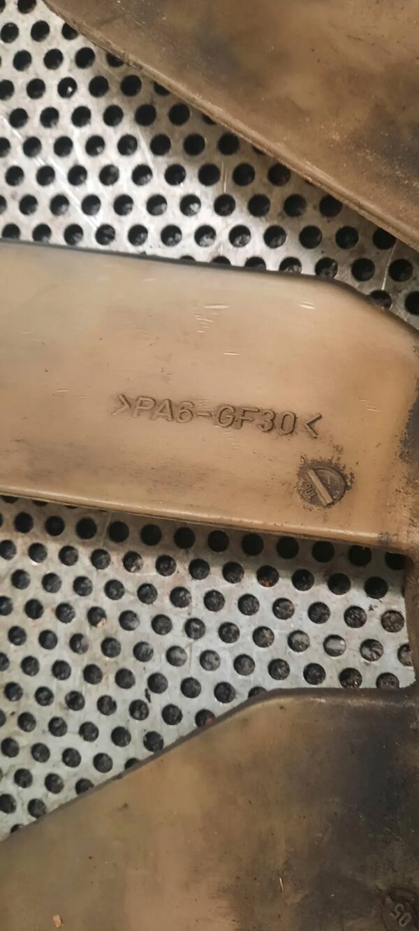 25a9a61ea33af4bcc66d960280d5a227