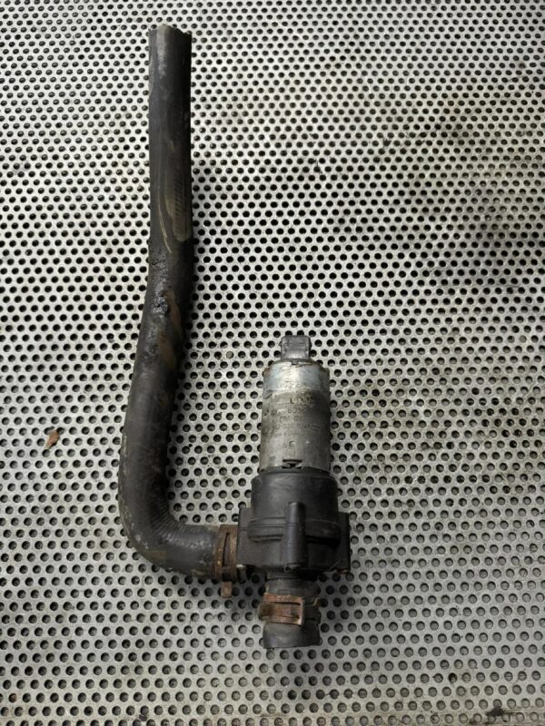 b14082913cc766fa5ea0104018599b4f