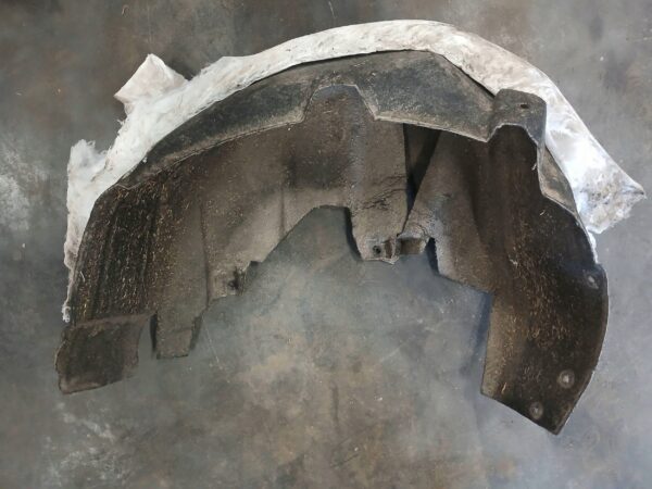 NADKOLE LEWY TYŁ FORD COURIER