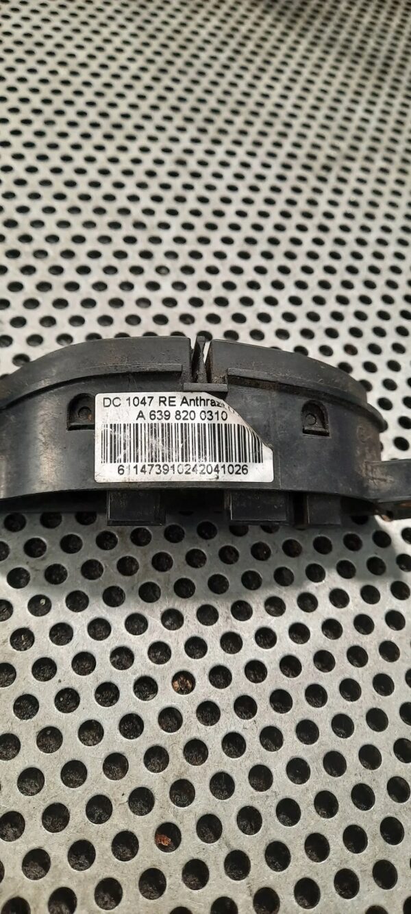 2fec74620707eac301f7f3195c69a355