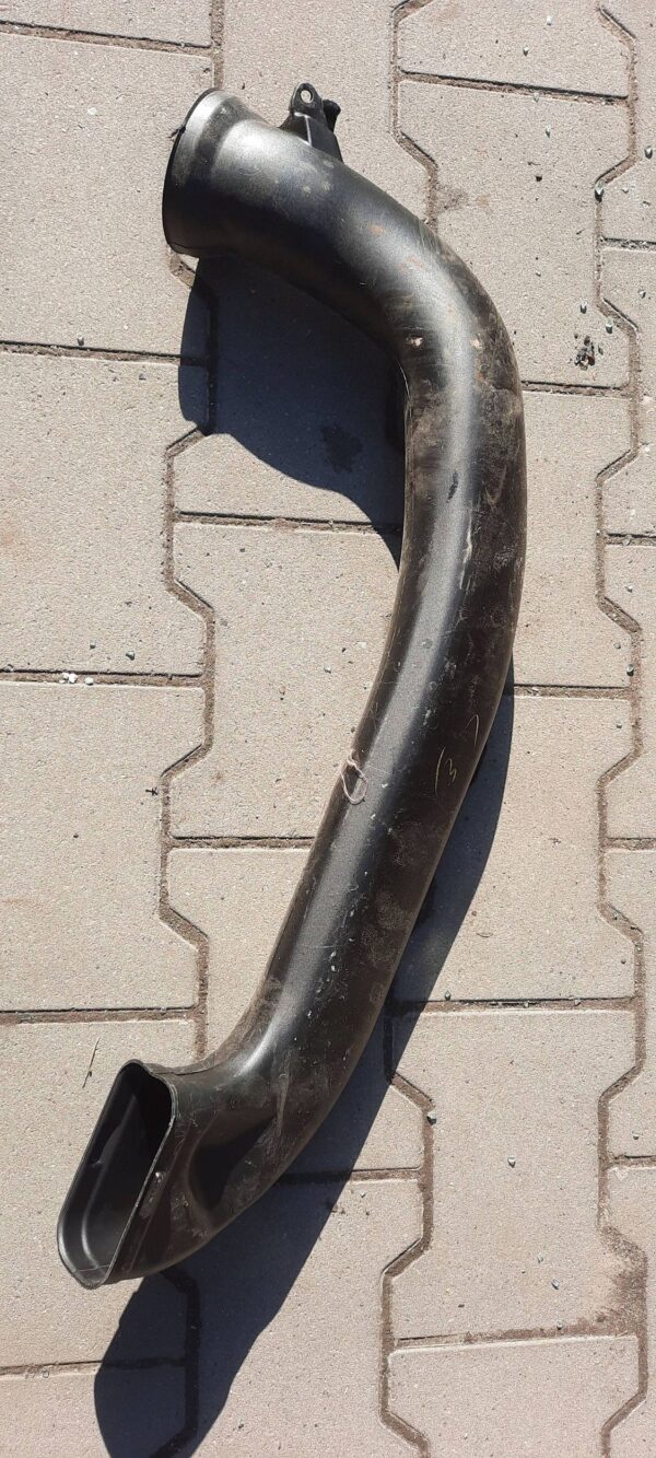 RURA DOLOT POWIETRZA DESKI RENAULT TRAFIC III 278709662R