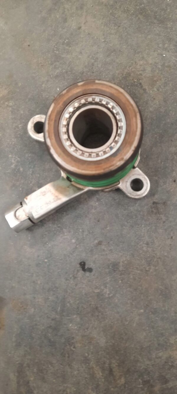 SIŁOWNIK WYSPRZĘGLIK RENAULT MASTER III 2.3 3182800249