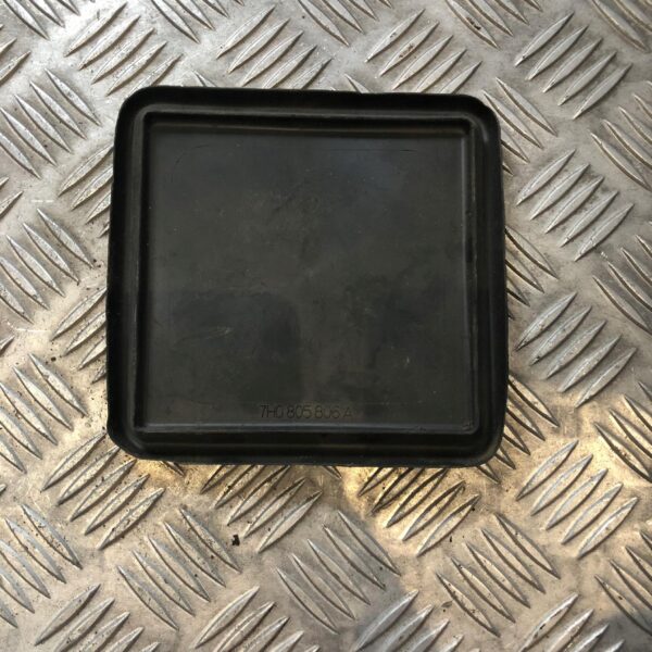 OSŁONA ZAŚLEPKA VOLKSWAGEN T5 7H0805806A