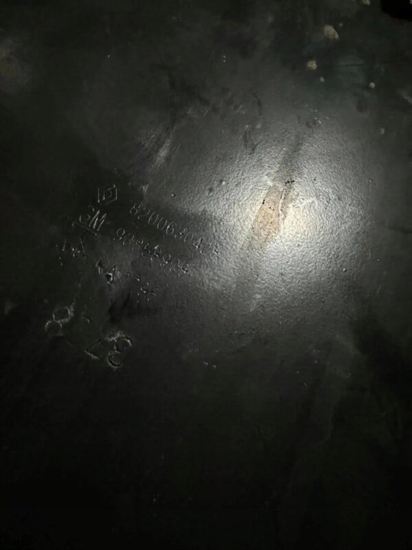 OSŁONA KOMPUTERA TRAFIC VIVARO PRIMASTAR 2.0 8200630428