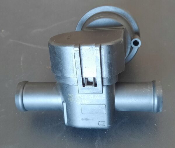 ZAWÓD STERUJĄCY PŁYNU CHŁODZĄCEGO VW CRAFTER 1J0819809