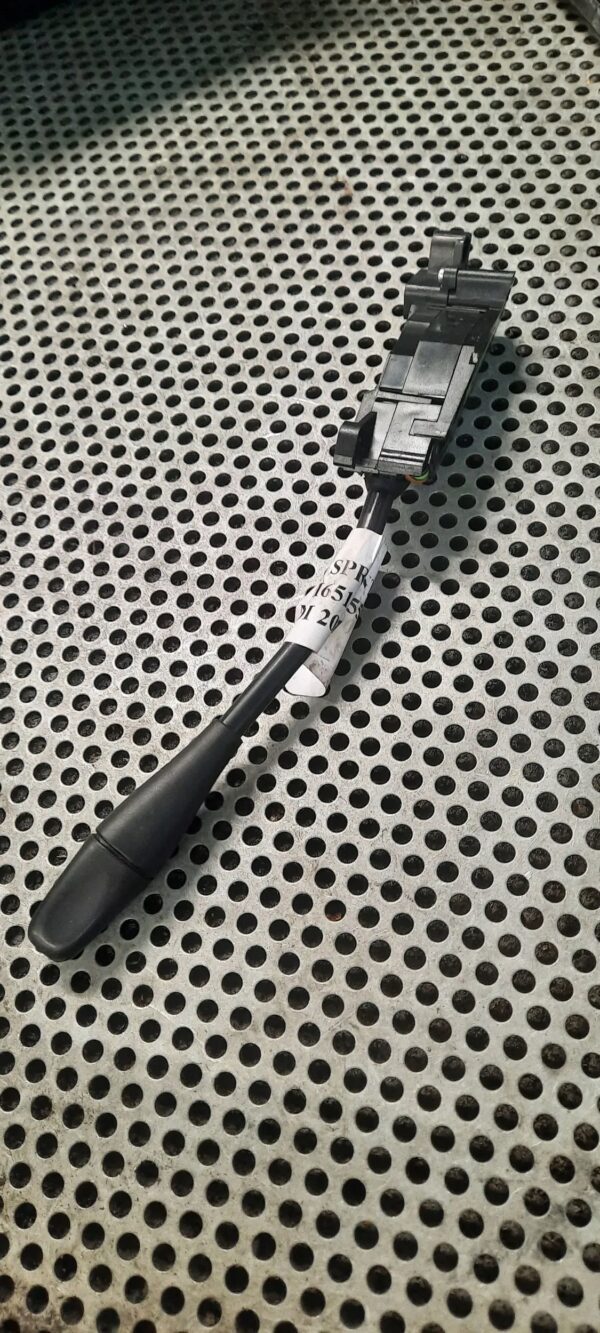 b09e76edf51307b514cd46cc992d11e5