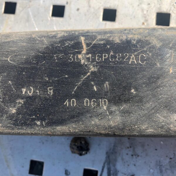 ŁAPA PODUSZKA SKRZYNI FORD TRANSIT 3C11-6PC82-AC