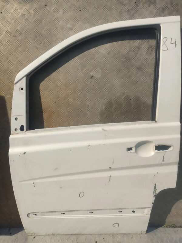 DRZWI PRZEDNIE LEWE MERCEDES VITO VIANO W639 84