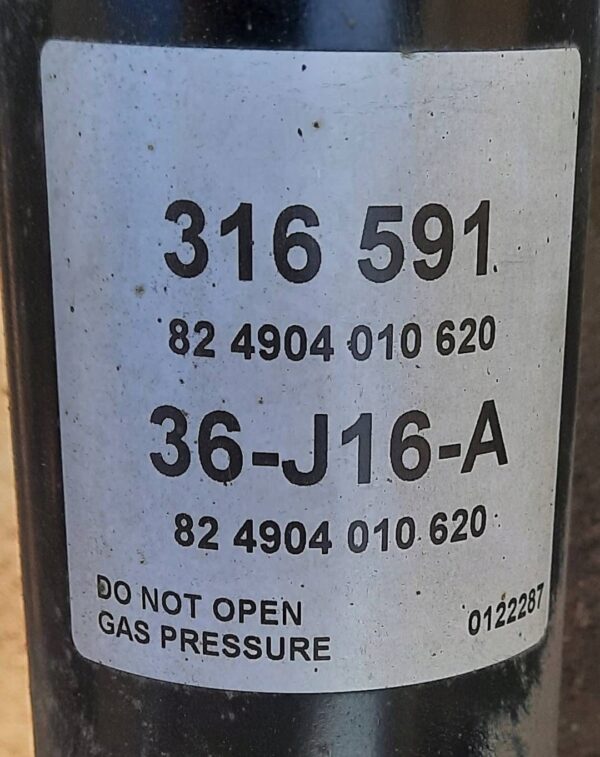 AMORTYZATOR PRZEDNI TRAFIC II 1.9 824904010620