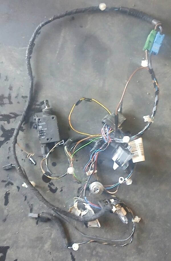 WIĄZKA PRZEWODÓW KLAPA TYLNA MASTER III 91164464