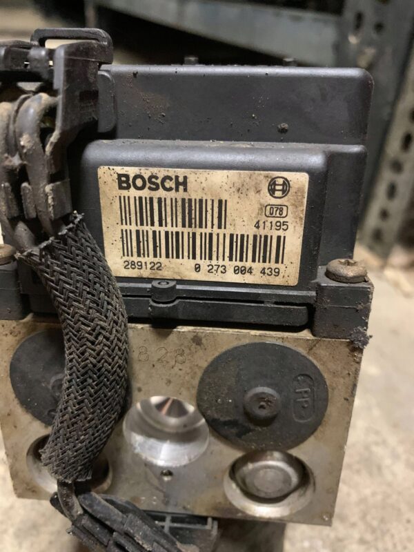 bbb112be2c5b0afd6691d5d98a41ea95