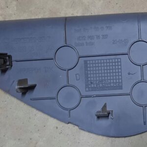 BOCZNA OSŁONA PRAWA DESKI ROZDZIELCZEJ A6396890608 MERCEDES VITO W639