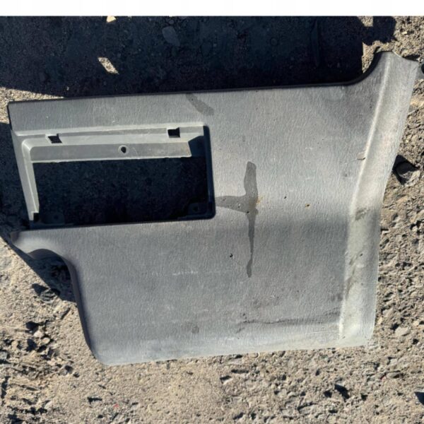 OSŁONA BOCZEK DRZWI MC140244 MITSUBISHI CANTER