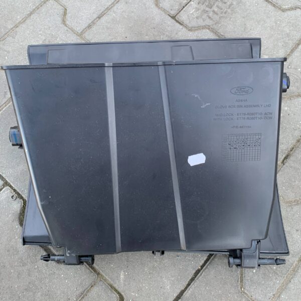 SCHOWEK PASAŻERA DESKI ET76R060T10 FORD TRANSIT COURIER