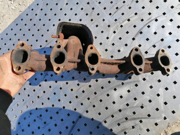 KOLEKTOR WYDECHOWY VOLVO 2.5