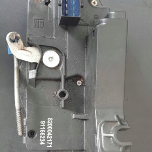 ZAMEK DRZWI PRAWY PRZÓD TRAFIC II 8200042171