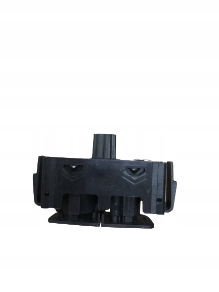 WŁĄCZNIK ŚWIATEŁ AWARYJNYCH TRAFIC 14- 252100622R