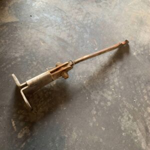 OGRANICZNIK DRZWI TYLNYCH TRAFIC II VIVARO 66552