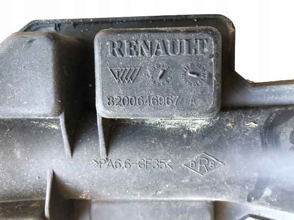 PRZEWÓD INTERCOOLERA MASTER II 2.5 650 8200646967A