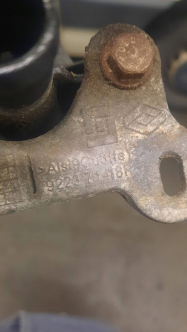 446ad8c3368ca5aeec8d50f3ec40f2f4