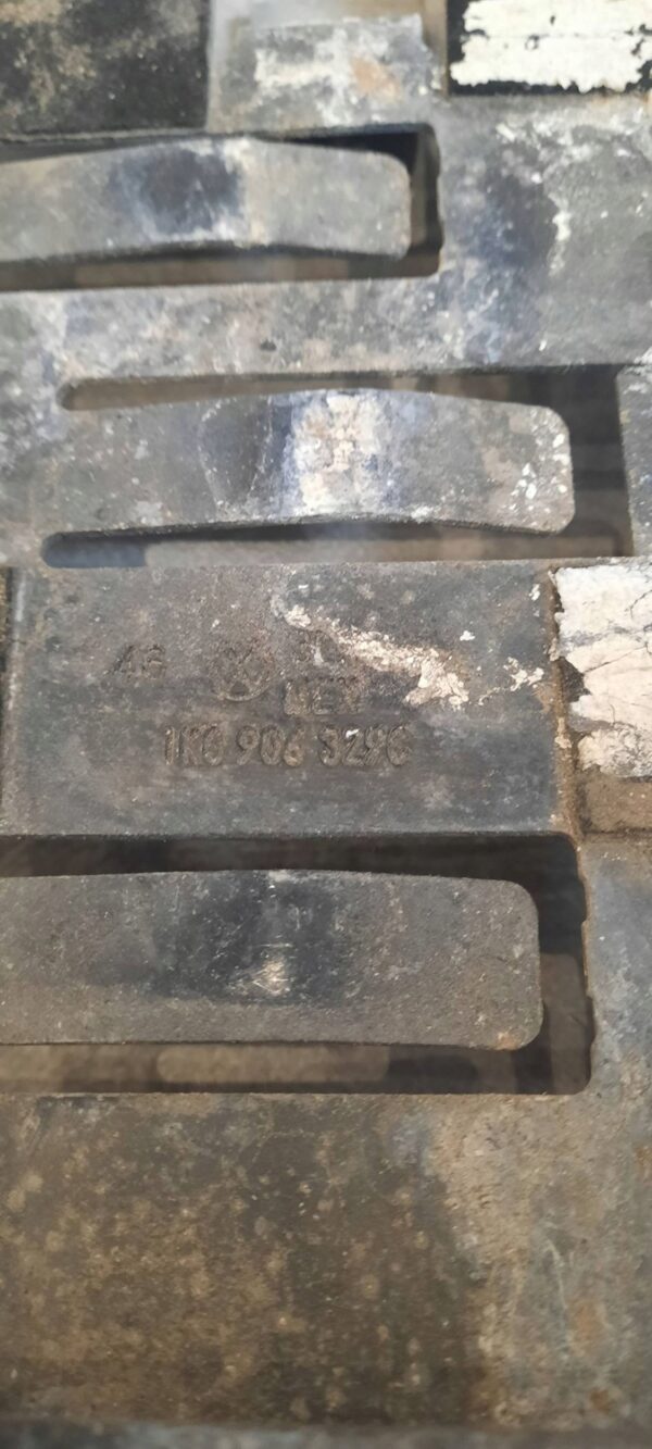 164b5f8a0d6bc67bf33eaf9ca6cf3046