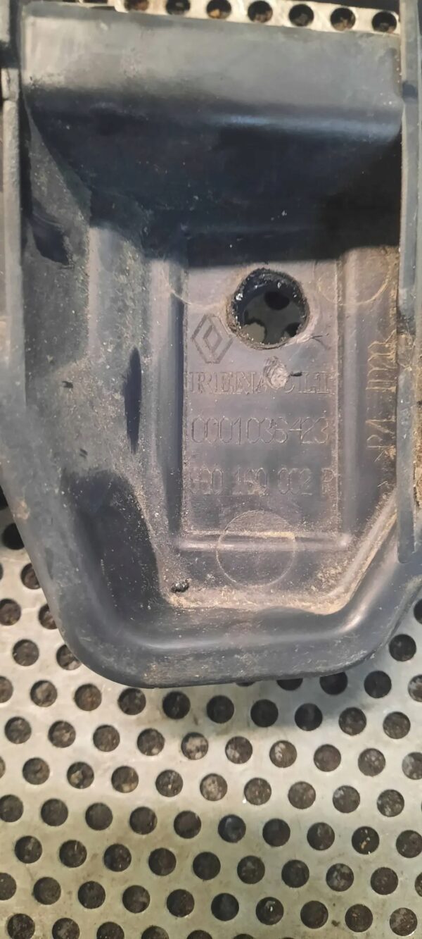 MOCOWANIE ZDERZAKA RENAULT MASTER 9E0160802F MOVANO