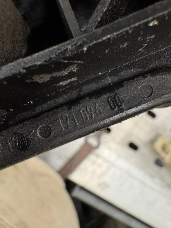 WKŁAD LAMPY PEWY TYŁ MASTER III 17109600