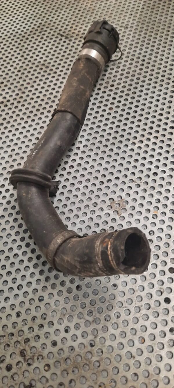 PRZEWÓD CHŁODNICY IVECO DAILY VI -14 2.3 HPI